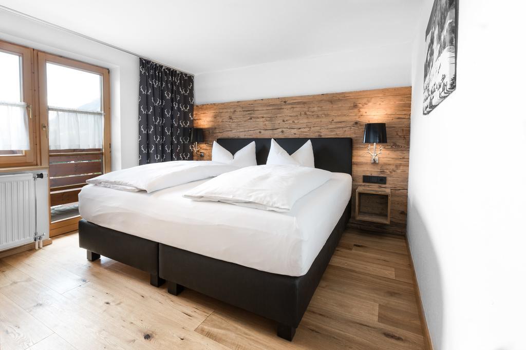Aparthotel Der Berghof Hirschegg  Zewnętrze zdjęcie